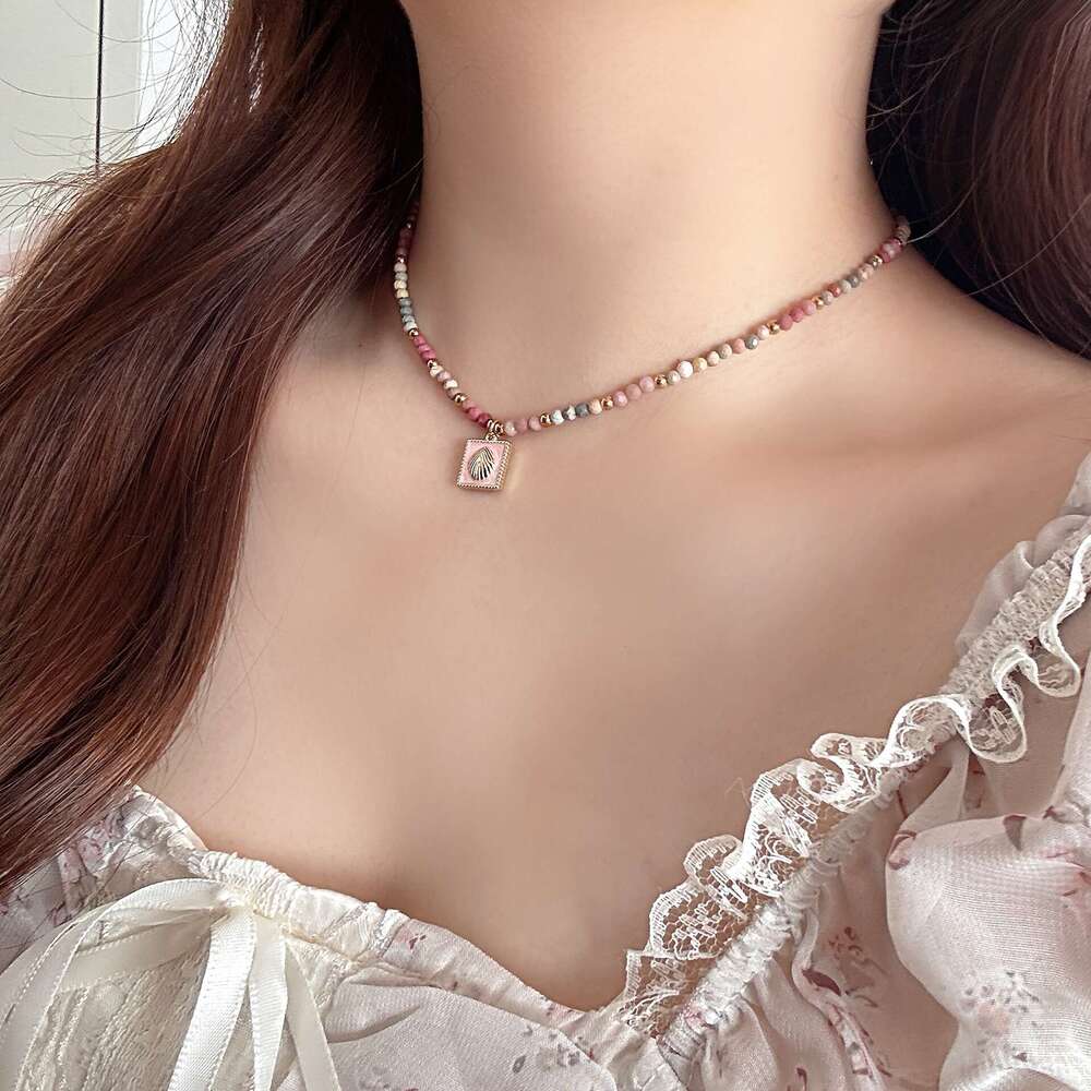 Pink Square Gold Shell Dopamine Colorful Natural Stone Beaded Necklace Elegant Versatile Fashionable Clavicle Chain 8e4