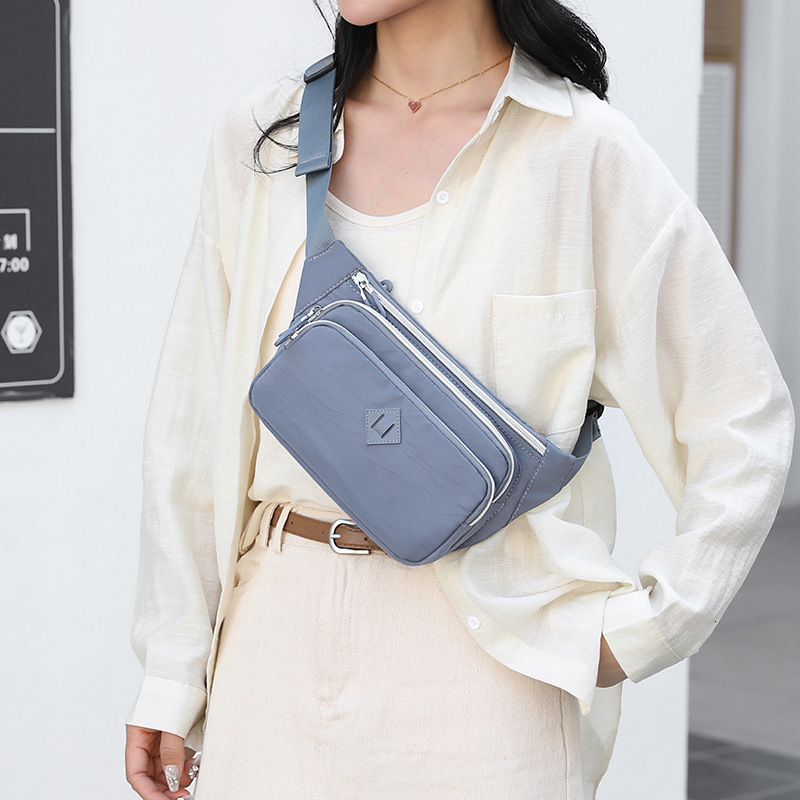 Colorful Fox Women's New Waist Outdoor Casual Sports Chest Fashion Simple Portable Phone Bag ddmymoon