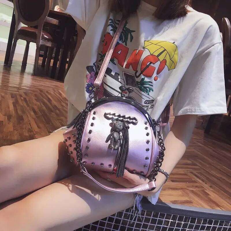 designer bag Rivet Metal Fringe Dia Women Shoulder Trend Stylish Chic Cartoon Pendant Crossbody Bag PU Leather Chain Female Handbag