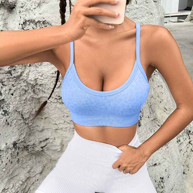 Chic Feminine Seamless Camisole Blouse Designed with Ergonomic Shoulder Straps and Flatlock Seams