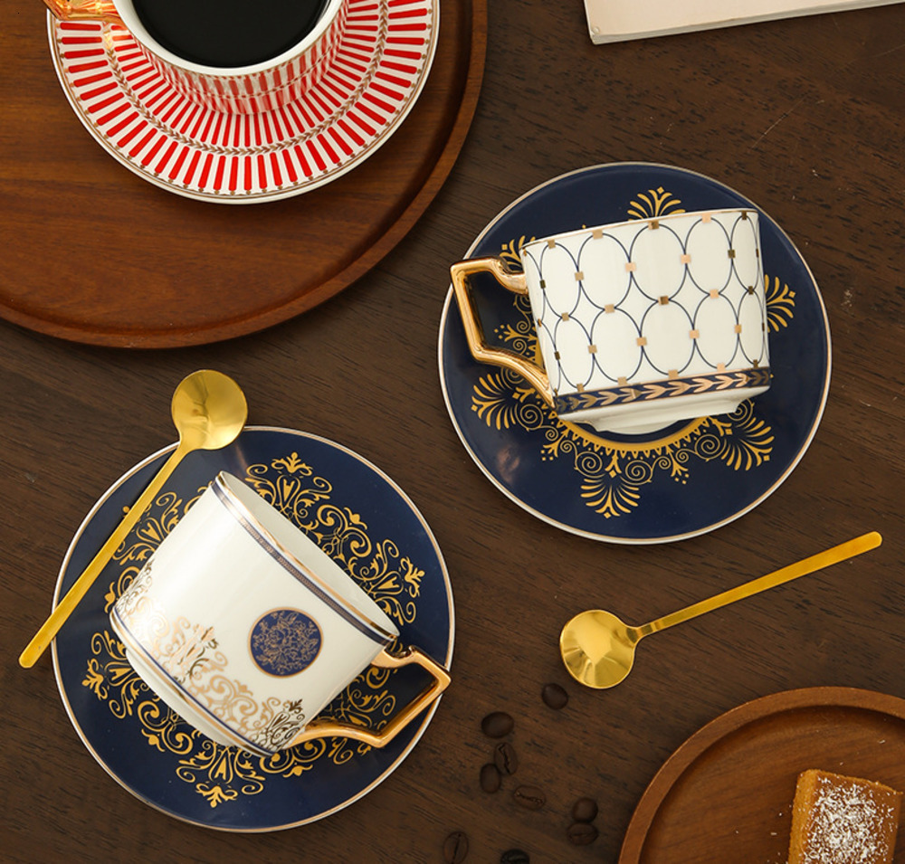 Coffee Machine Cup High-End Exquisite Cup and Saucer Set English Afternoon Tea Set Luxury Sense Niche Ceramic Gift 250730