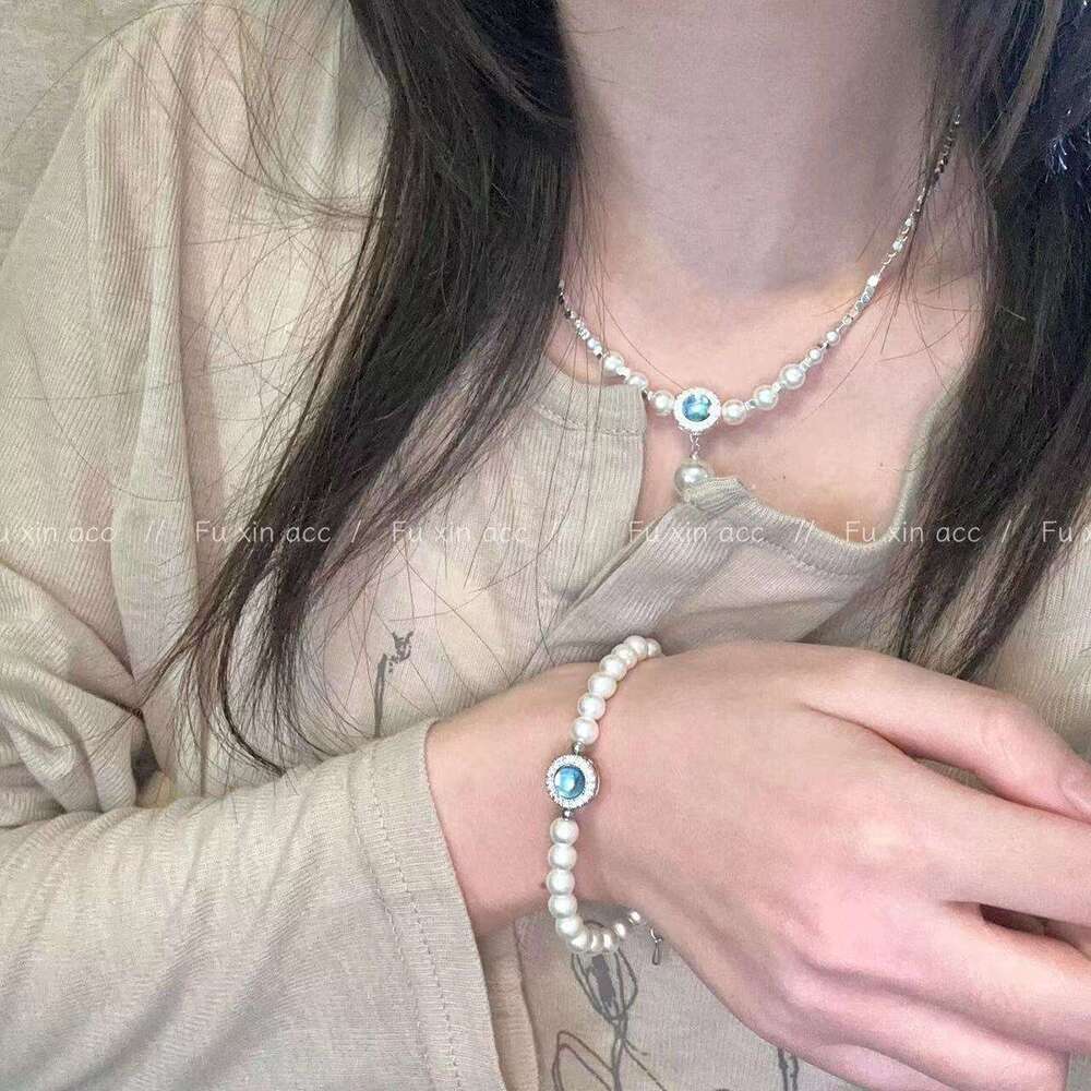 Aquamarine Necklace Bracelet for Women, Niche Light Fragmented Sier Pearl Collarbone Chain, Unique High-end Versatile Jewelry 30b
