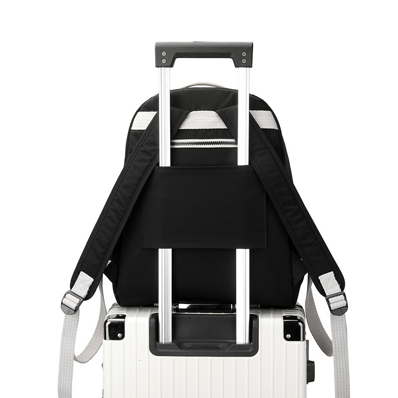 Colorful Fox New Korean Style Women's Fashion Outdoor Travel Water-Resistant Large Capacity Backpack ddmymoon