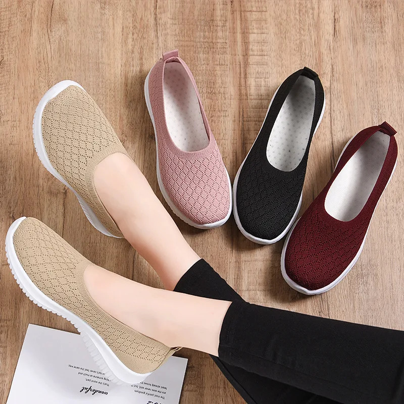 Ladies Summer Comfortable Plus Size Ladies Mesh BreathableSports Socks Ladies Light Casual Sports Shoes Flat Ladies Loafers 250724