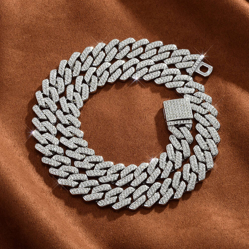 Hot Item Fashionable Light Bold Full Dia Necklace Box Clasp 14mm Bar Cuban Chain