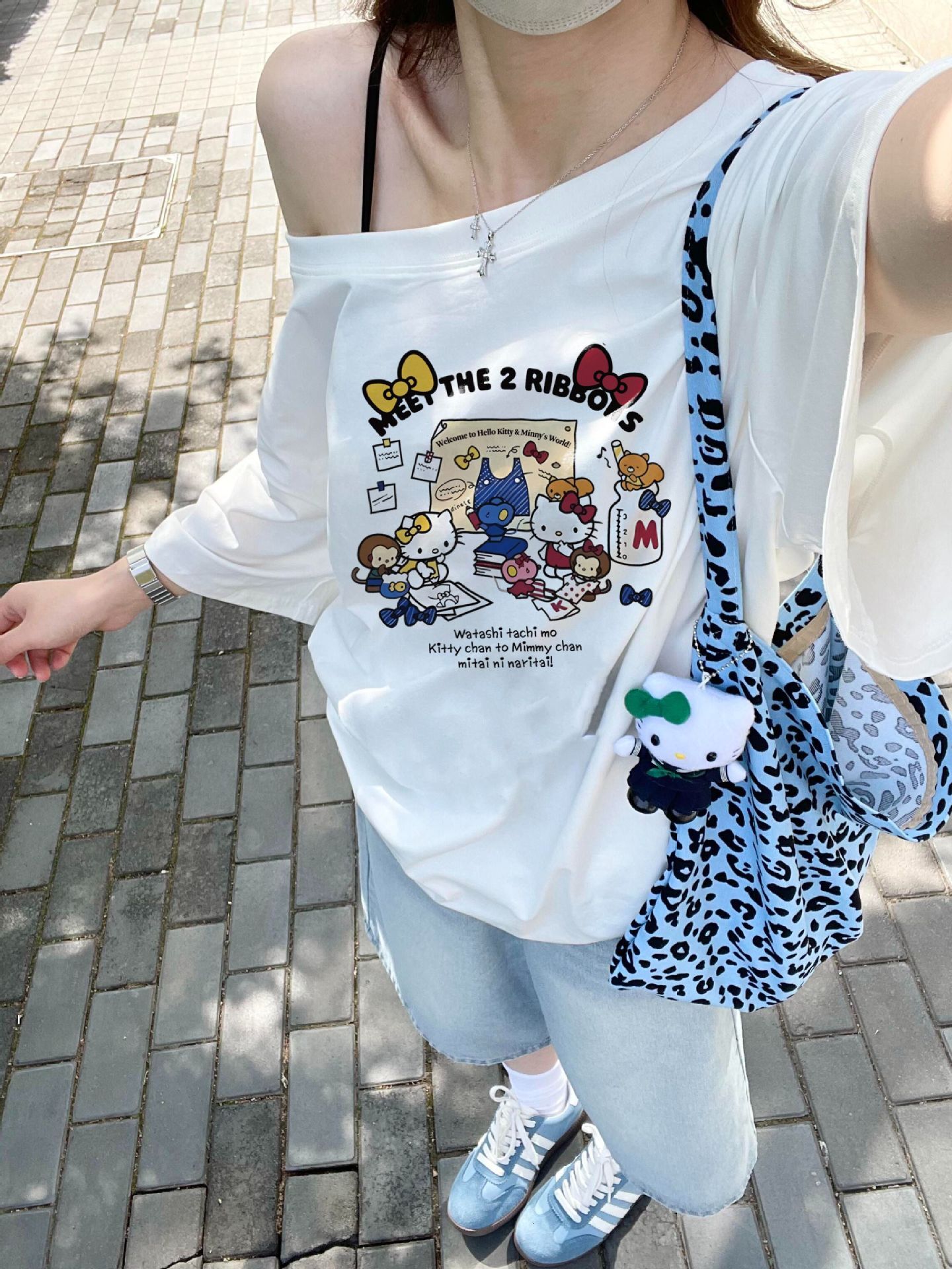 2025 Cotton College Style Off Shoulder Short Sleeve Women's T-shirt Summer New Cartoon Cat Pattern Cute Printed Top New Designer T-shirt