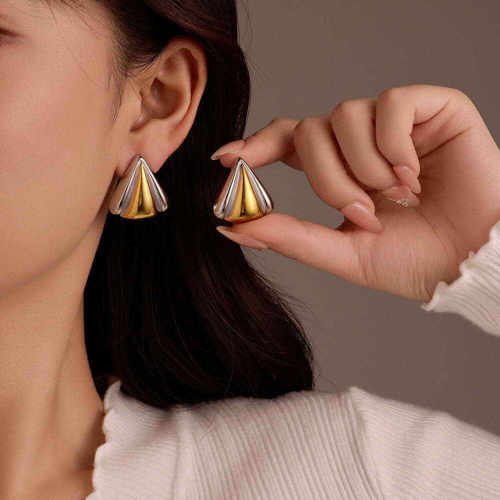 Stainless Autumn Winter Light High-end Feel Triangle Electroplated Fashion Titanium Steel Stud Earrings
