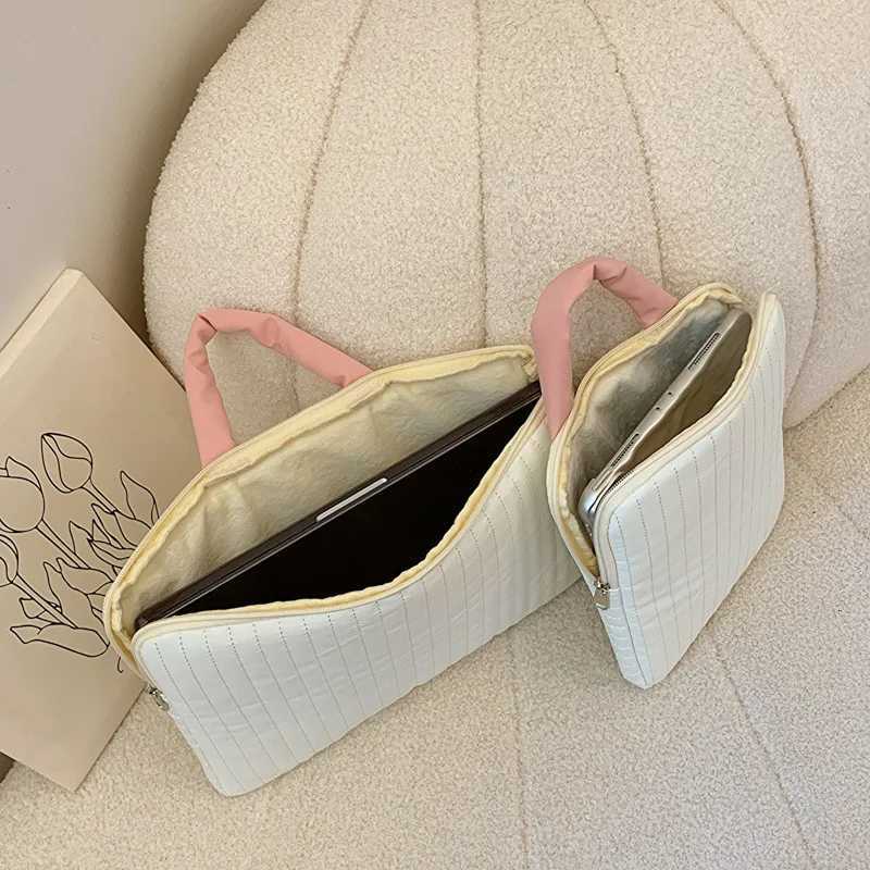Portable Puffy Laptop Bag Cute 13 14Inch Colorf Laptop Protective Pouch With Handle Soft Tablet Carry Case Laptop Accessories y250730