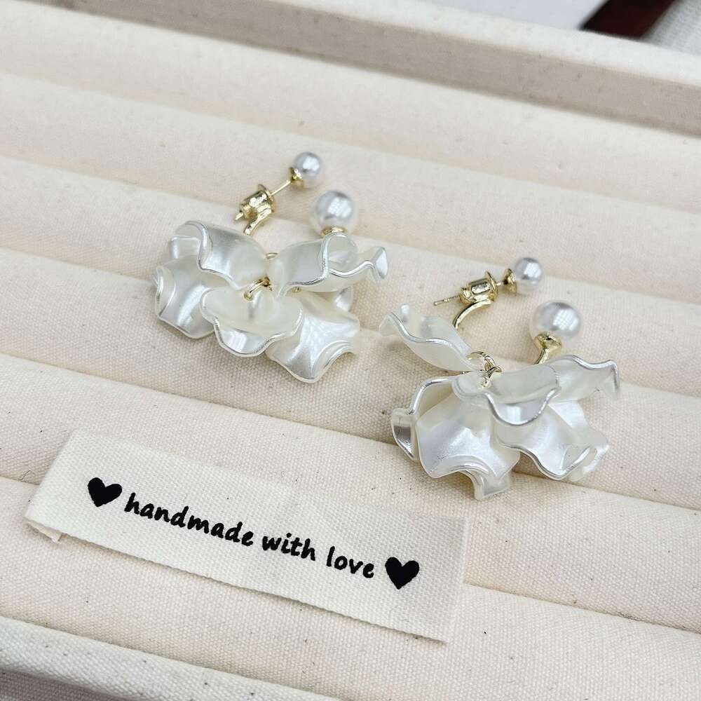 High-end French Elegant Pearl Flower Two-Way Wear Petal Gold Sier Forest Style Fairy Temperament Earrings 483