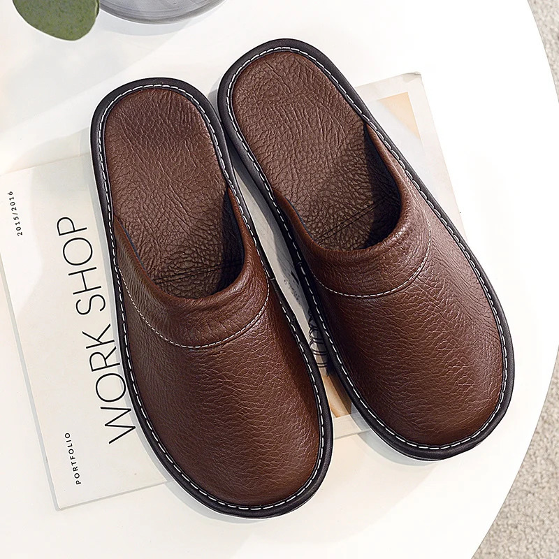 Mens Bedroom Leather Slippers Unisex Black Home Shoes Big Size 47 48 Mans Slippers Indoor Comfy Males Slides Family Flats Shoes 250725