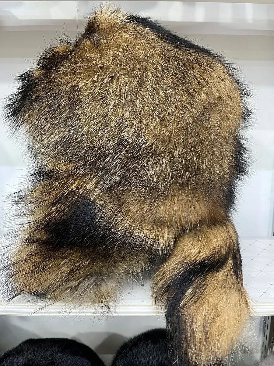 Halloween Outdoor Hat Fur 100% Raccoon Fox Skin Russian Hats Pilot Bombers Full Fur Mens Hat Ushanka Winter Ear Guard Hat 250724