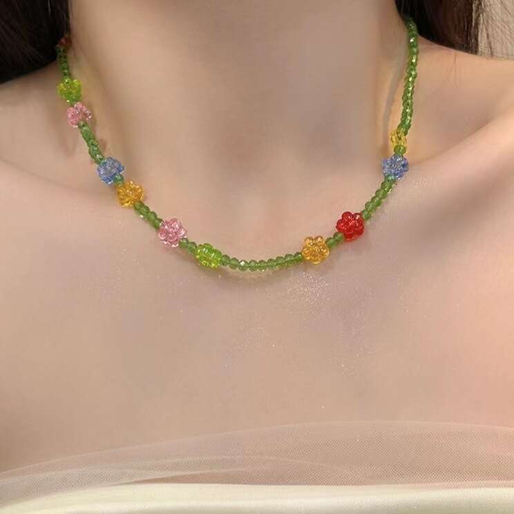 Colorful Small Green Crystal Niche Design Sense Flower Beaded Necklace Sweet Handmade Collarbone Chain 0b9