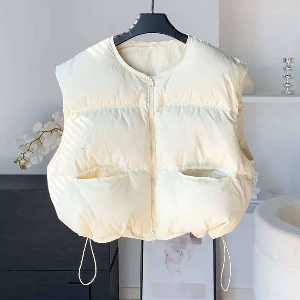 Designer Clothing 2025 Duck Sleeveless Down Jacket Women New Winter Loose Short White Vest Adjustable Zipper Up Warm Casual Solid Puffer Coat
