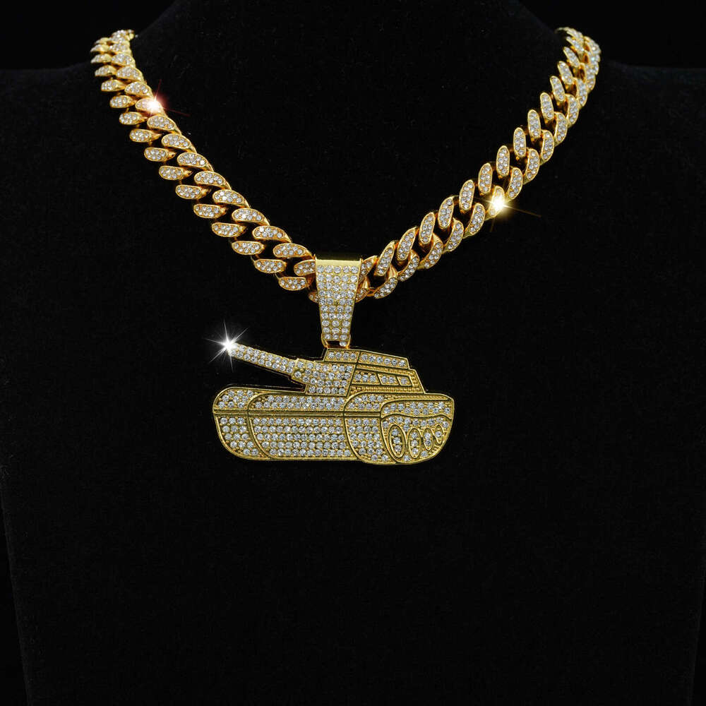 Hot Selling Personality Punk Hip Hop Cuban Chain Fashion Cool Full Dia Tank Necklace Pendant