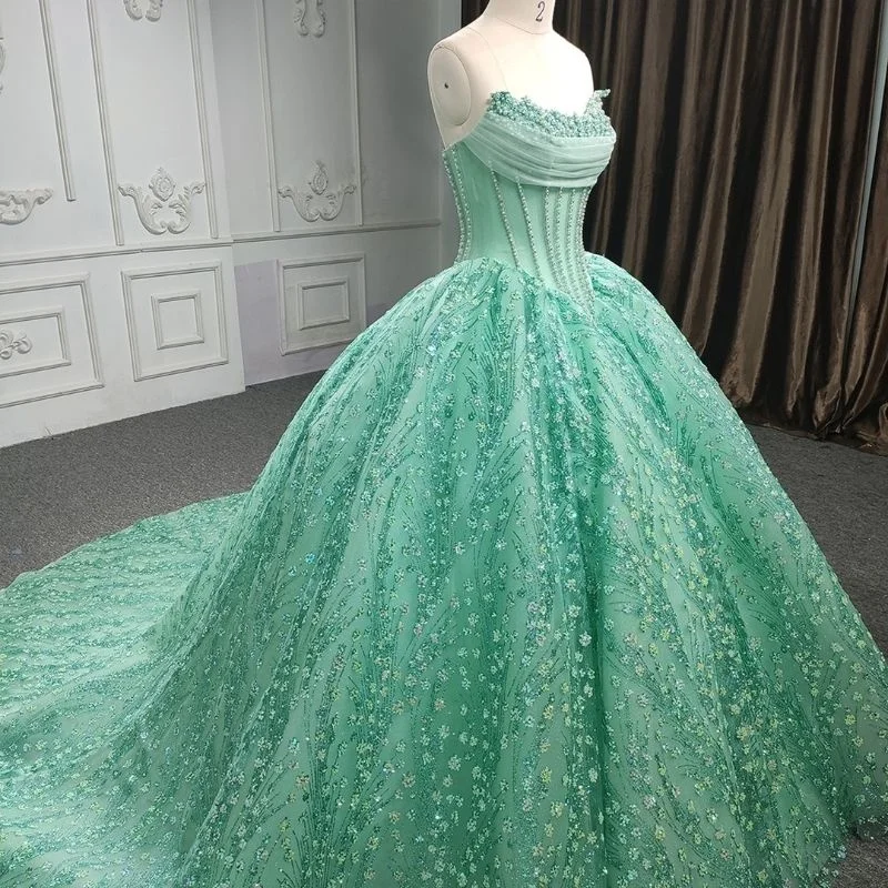Mint Green Shiny Quinceanera Dresses Off Shoulder Sequin Beading Crystal Tull Sweet 16 Birthday Party Gown Corset Vestidos De 15 Anos