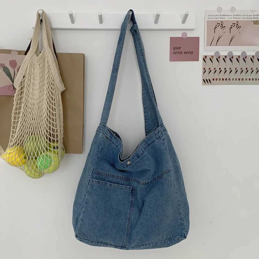 Unisex Denim Tote Handbag Large Capacity Lightweight Handbag Versatile Jeans Top Handle Bag Casual Travel Shopping Bag Y250729