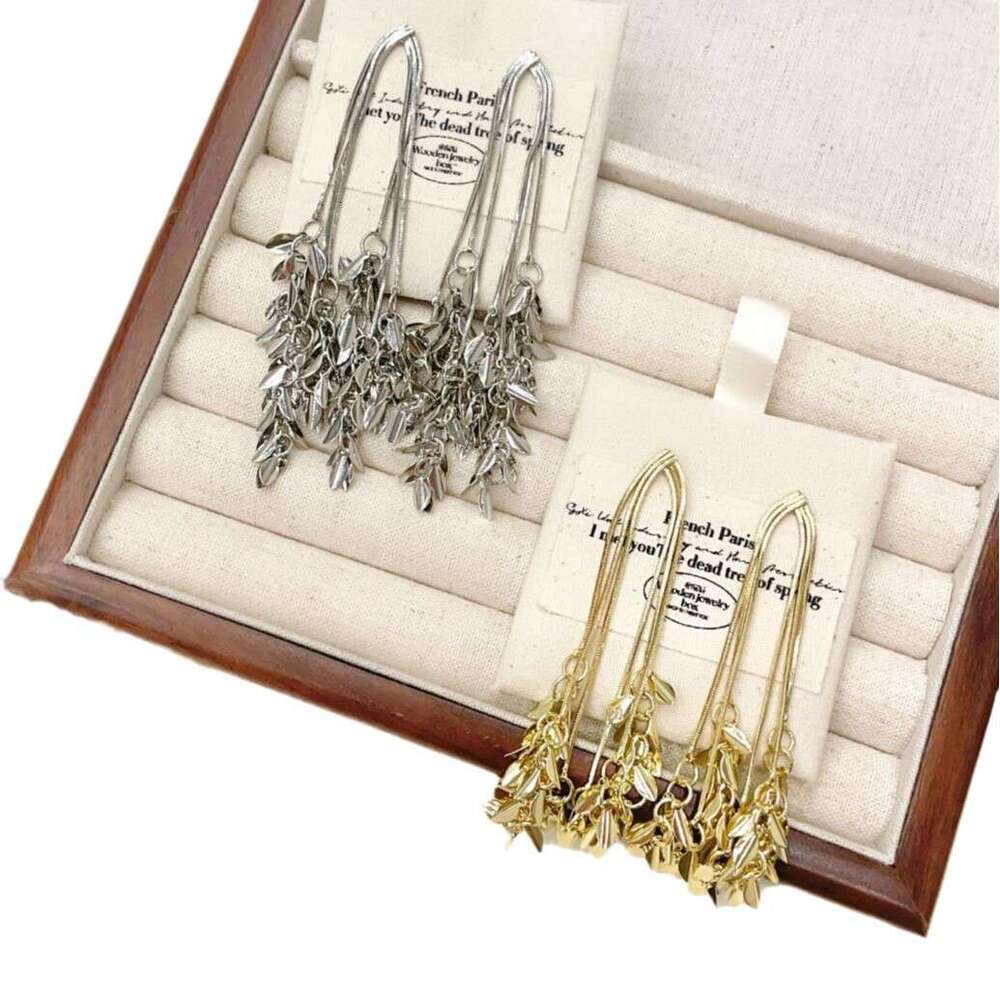 Long Tassel Wheat Light Elegant Women High-end Stud Unique Design Sense Exquisite Exaggerated French Earrings 3ae