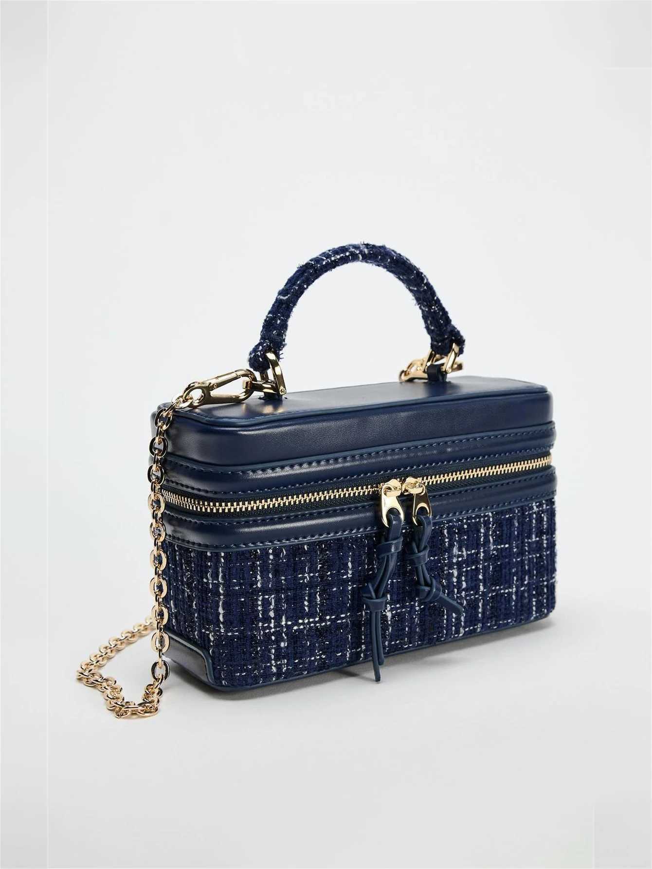 2024 Autumn and Winter New Small Square Bag with Hard Single Shoulder Crossbody Portable Fi Box Bag Wen Y250730