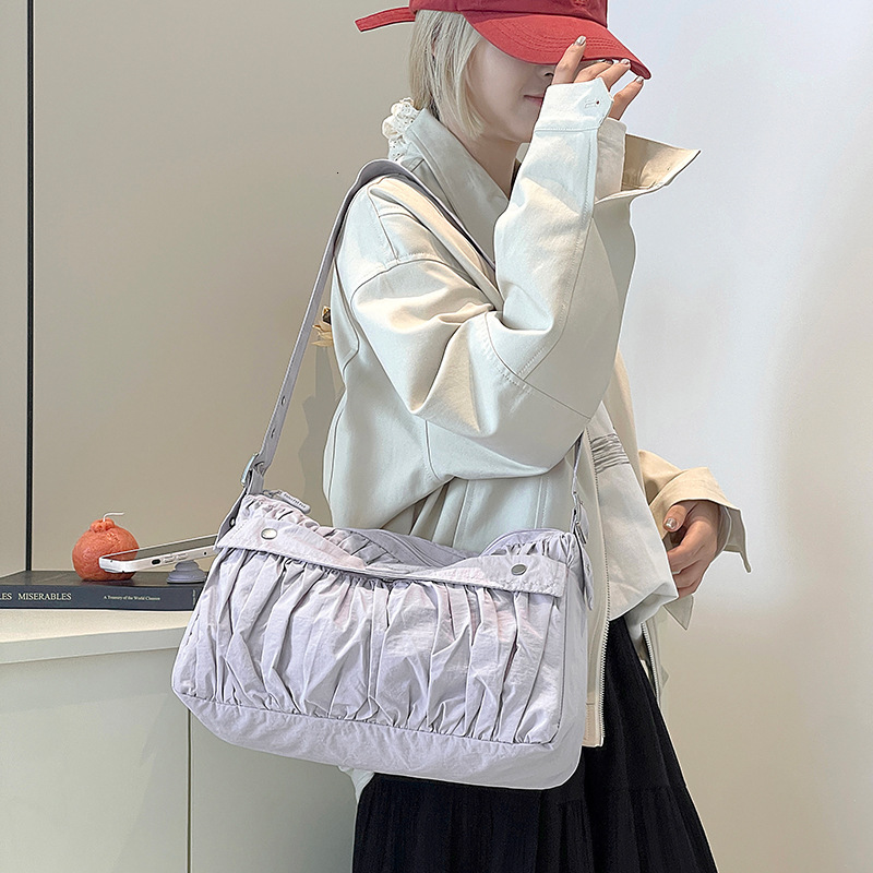 Colorful Fox Japanese and Korean Women's Lazy Style Pleated Single Shoulder Casual Versatile Commuting Large Capacity Underarm Bag ddmymoon