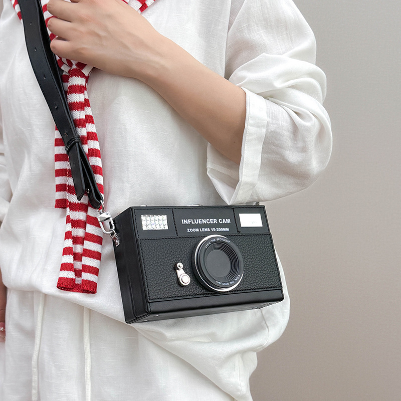 2025 Designer Fashion Cool Camera Women's Small Square Bag New Design Multi functional Shoulder Bag