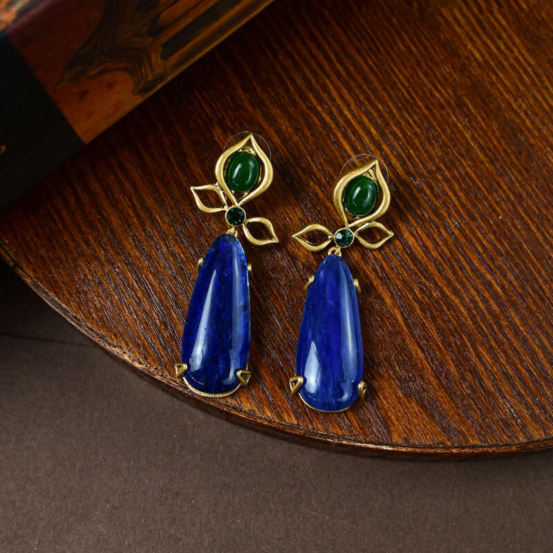 Necklace Fashion Long Sweater Chain Vintage Accessories for Women Autumn Winter New Versatile