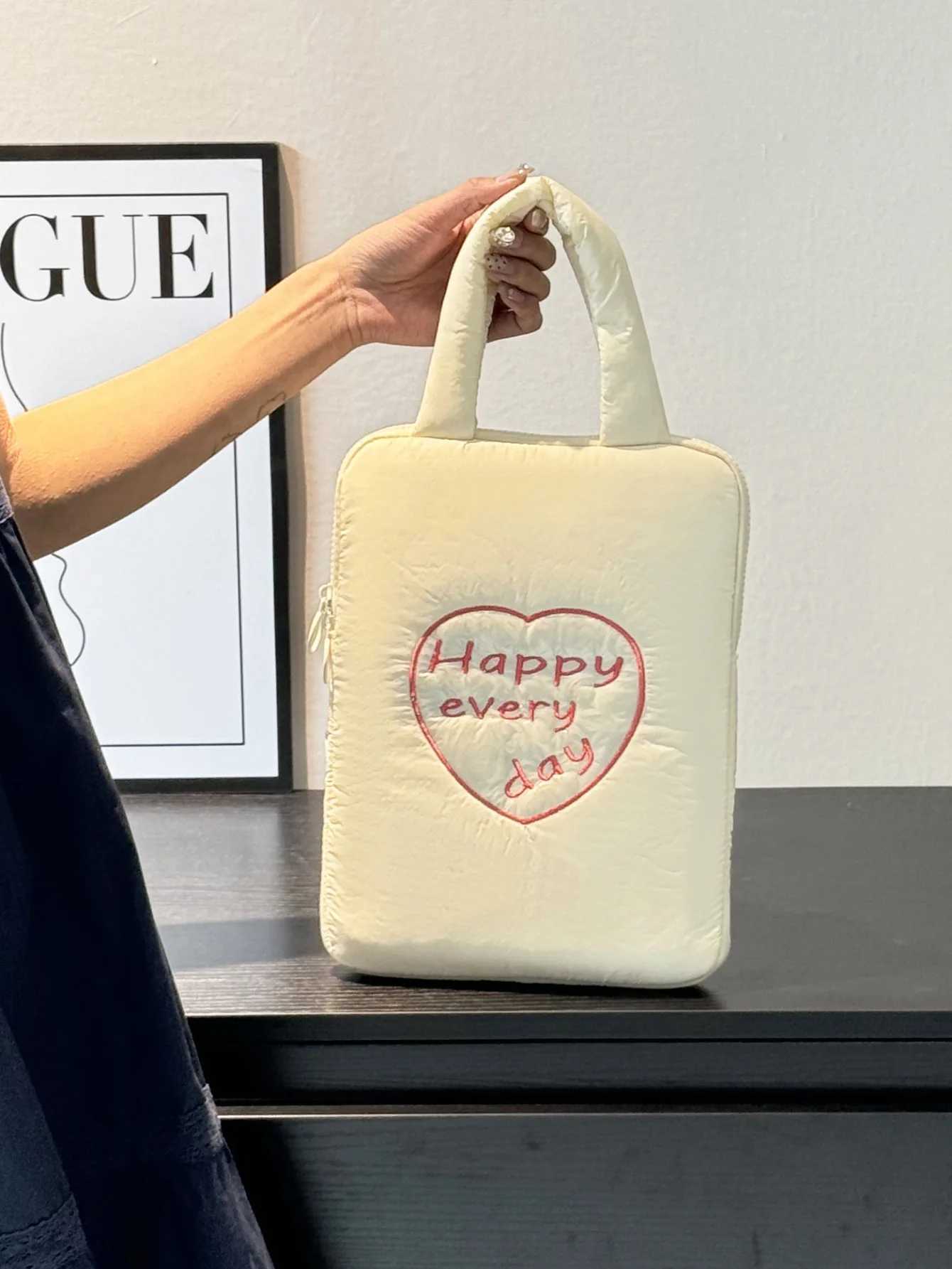 Cute Niche Design Laptop Bag 13.3 14 15 15.6 For iPad 9.7-11 Tablet Bag Book Samsung Lenovo Xiaomi 16 Inch Notebook Pouch y250730