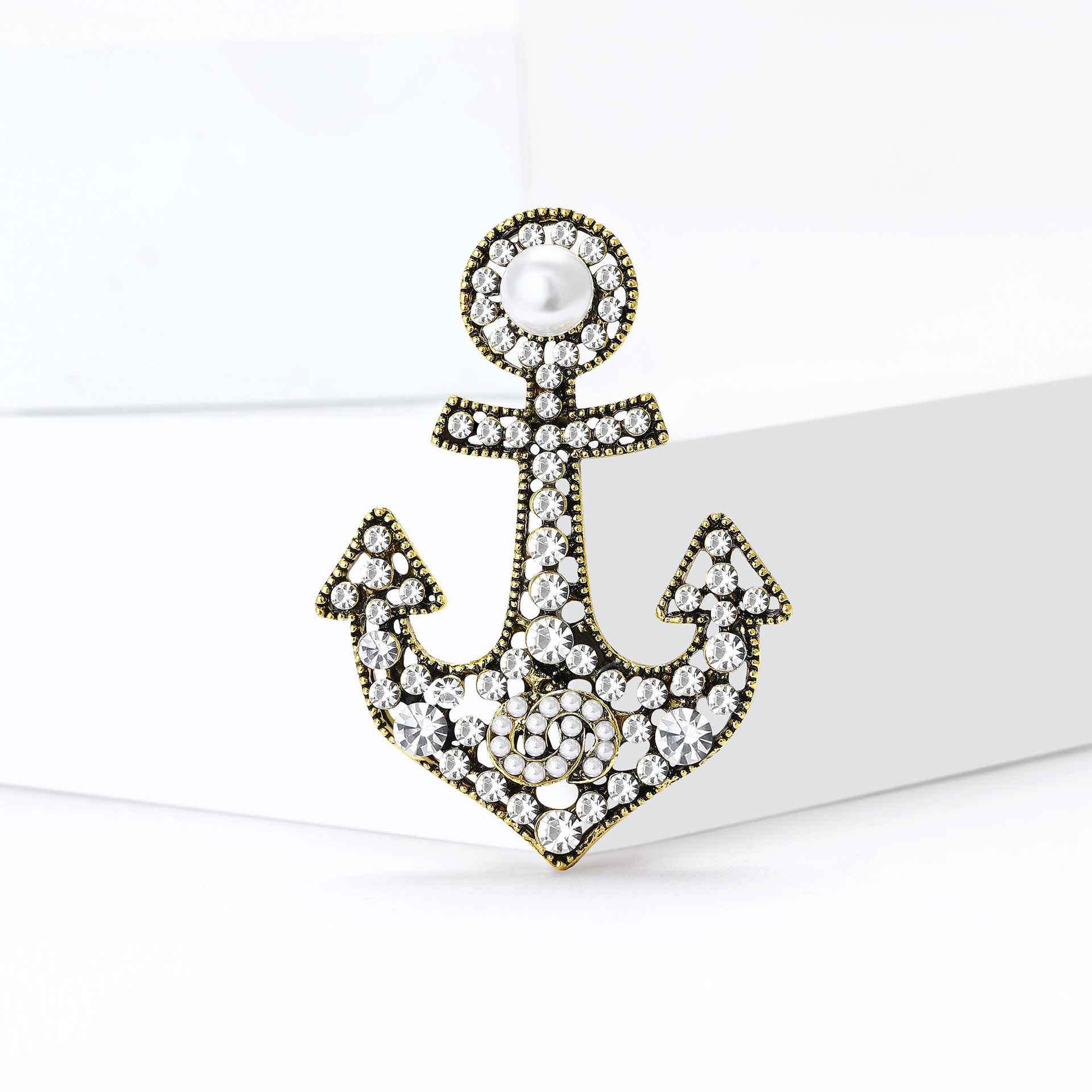 Vintage - Style Gold Tone Rhinestone - Encrusted Anchor Brooch With Pearl Accent Nautical Party Jewelry And Gift For Him/Her High Quality And Stylish 