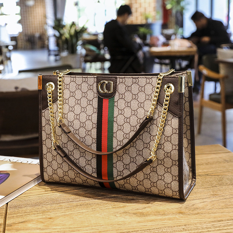 Senior sense big bag new fashion female bag shoulder diagonal cross bag large capacity commuter all with tote bag