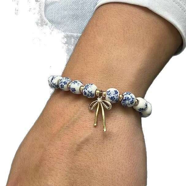 MAMA Other Letters Blue and White Porcelain Gold Beads Elastic Beaded Bracelet