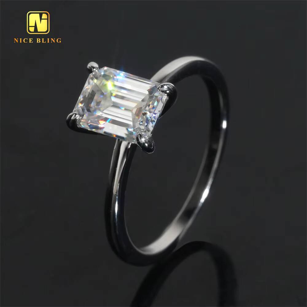 Wholesale 925 Sterling Silver Emerald Cut Vvs Diamond Engagement Rings Women Ring Moissanite Women Ring
