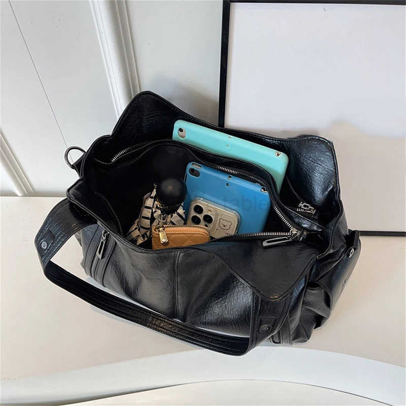 Soft Interior Compartment Shoulder Bags High Quality Contrasting Colors Crossbody Bags for Women Fashion PU Leather Handbags M250730