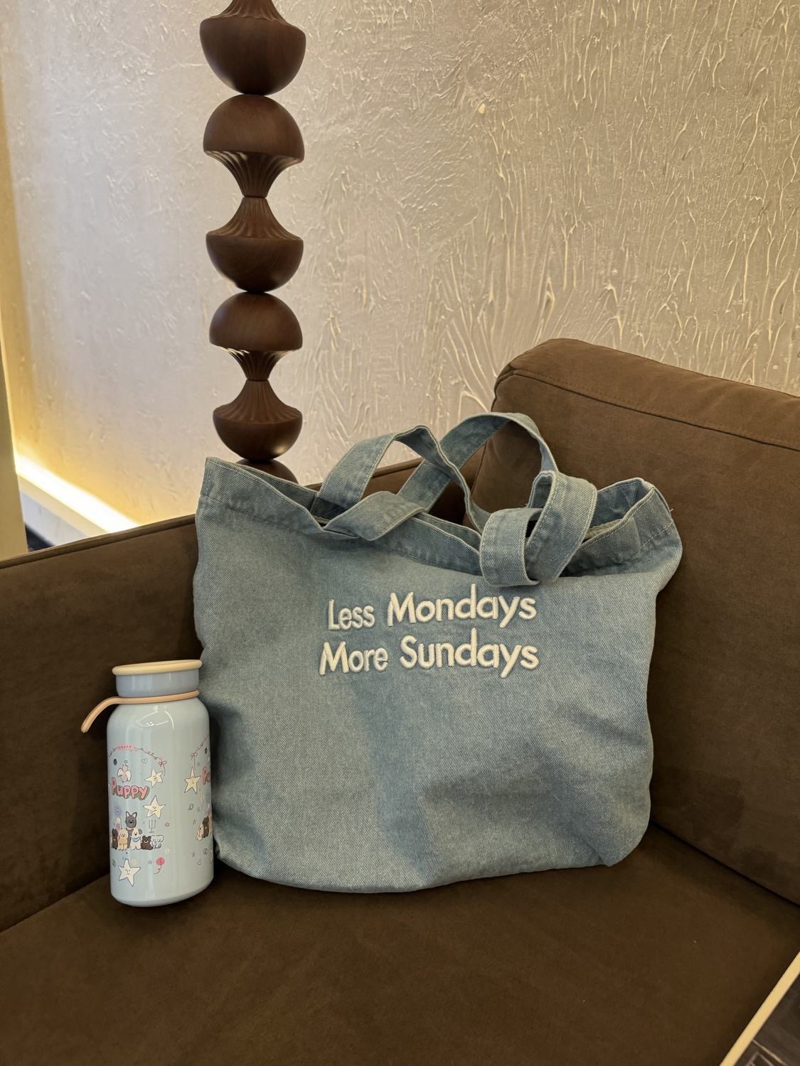 2025 designer's new retro commuting denim single shoulder women's handbag