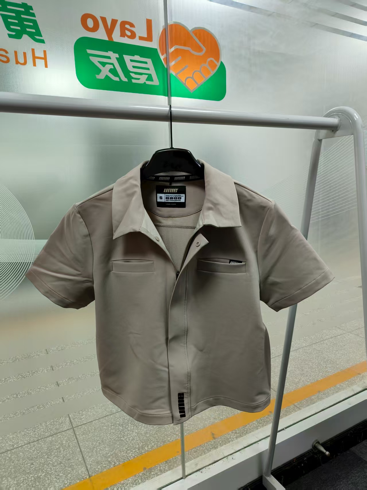 Khaki Workwear Zip-up T-shirt Men's Lapel Collar T-shirt Top Loose Fit T-shirt with Pockets