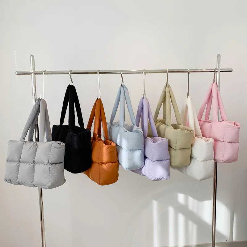 2024 Quilted Puffy Shoulder Bags Designer Space Cotton Tote Bags Large Capacity Winter Handbags Shopping Tote Bags Y250730