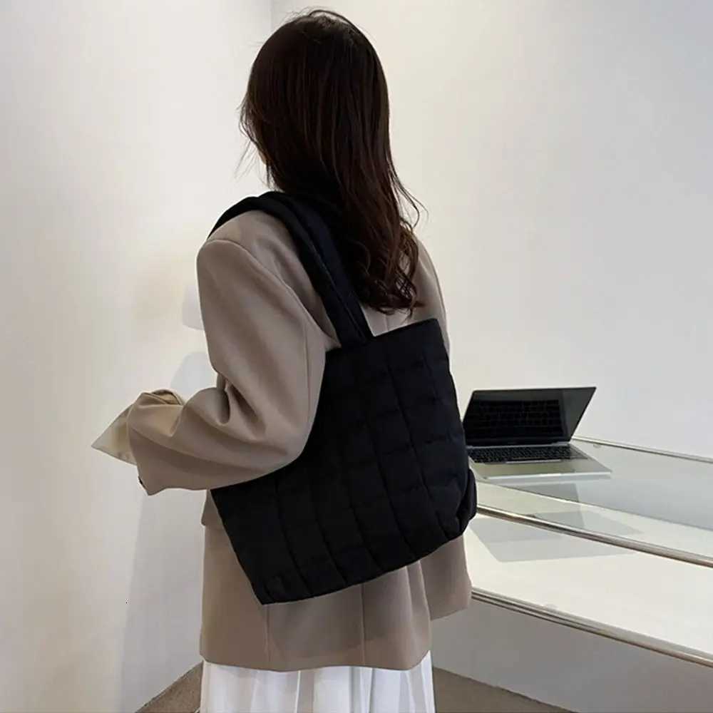 Solid Color Nylon Handbags Cotton Casual Tote Bags Wen Large Capacity Winter Shoulder Bag For Girls Fi Top Handle Bag Y250730