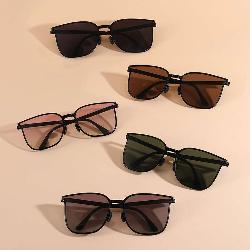DHcollections 2025 Foldable Square Sunglasses - UV400 Polarized, Metal Frame, Portable & Stylish for Men/Women (5 Trendy Colors)