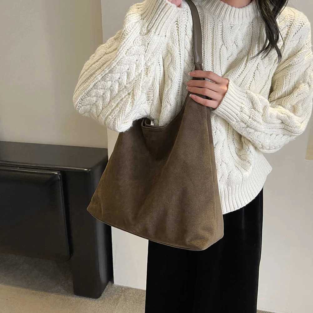 2024 Suede Shoulder Bag Single Shoulder Bag Large Capacity Trendy Work Hobo Solid Color Vintage Hobo Bag Top Handle Bag Y250730