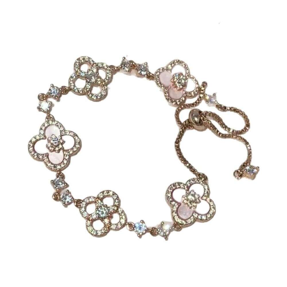 Zircon Rhombus Flower Pull-out Light High-end Bracelet Women's Fashion Versatile Hand Jewelry Design Sense Niche