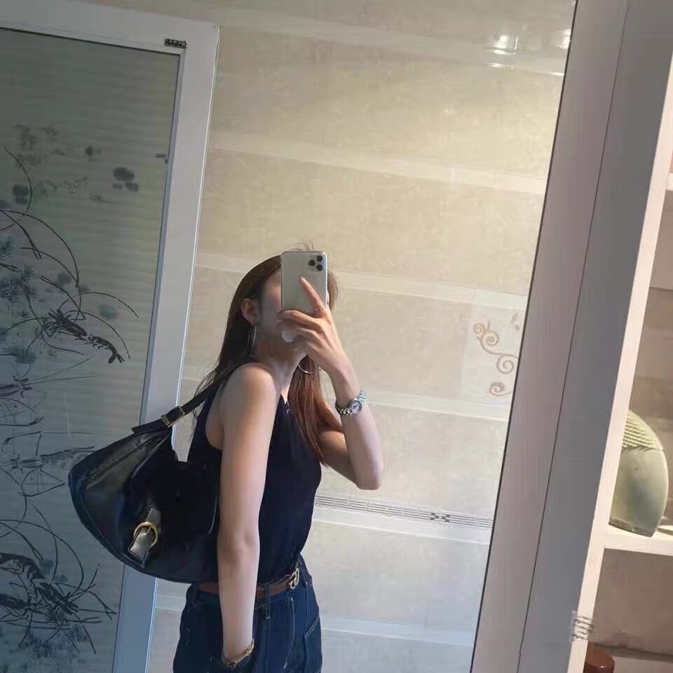 Designer Bag Niche New Retro Large Capacity Black Single Shoulder Underarm Bag Baguette Bag Luxury Bag Daily Trendy Flap Crossbody Handbag For Women T