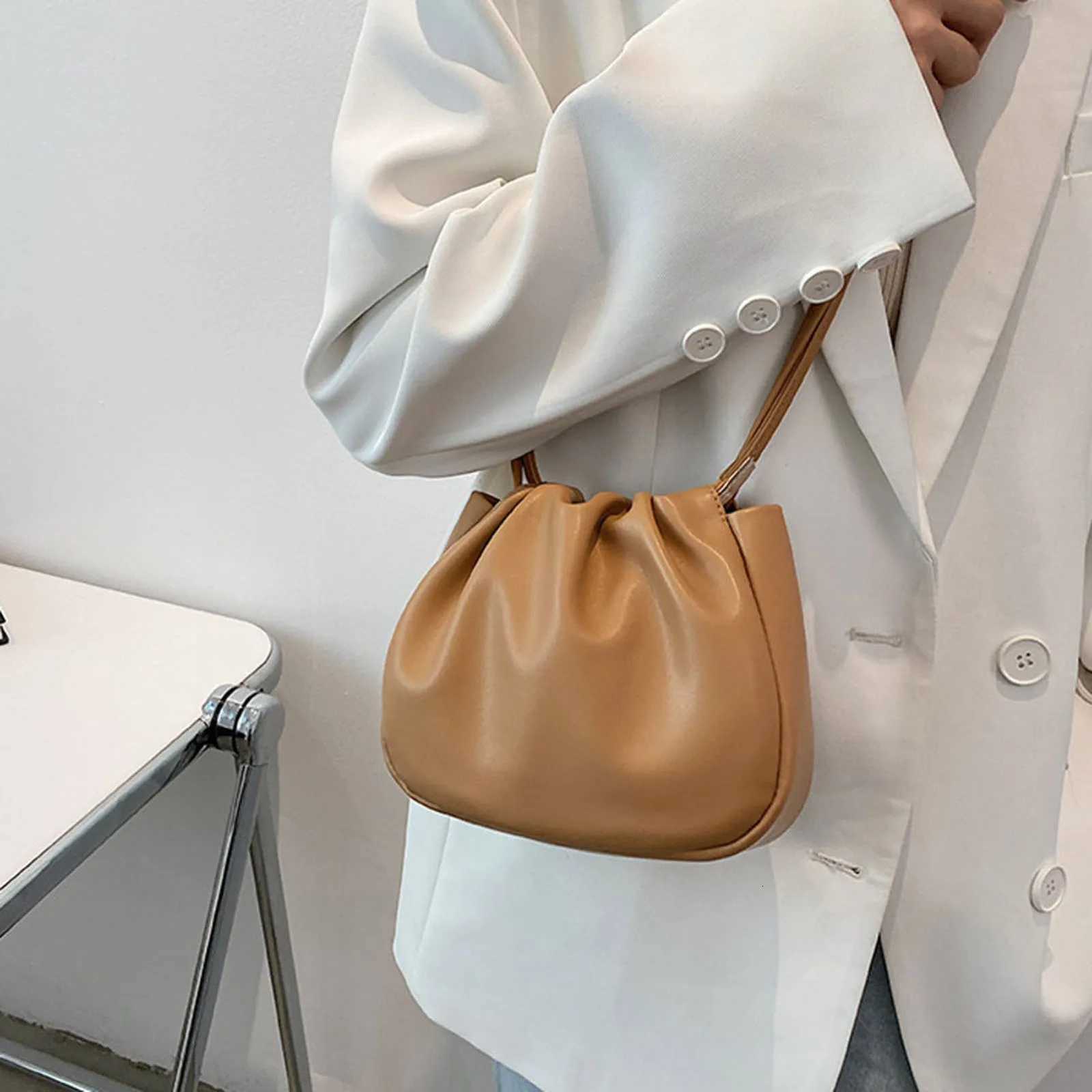 Soft PU Leather Shoulder Bags Solid Color Crossbody Bags with Magnetic Closure for Casual and Work Use Y250729