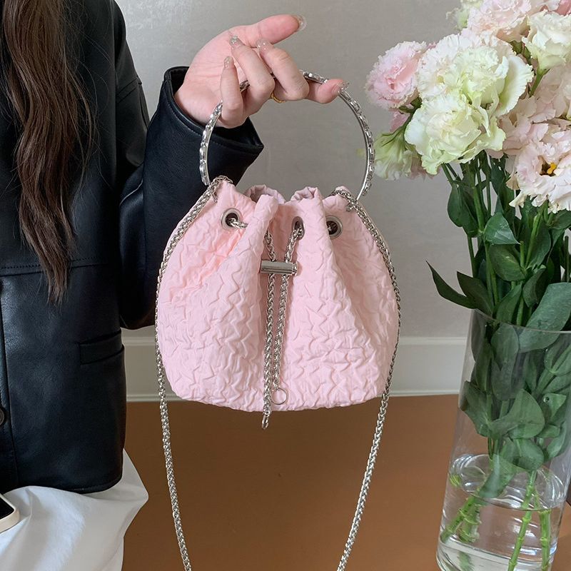 Designer Bag Korean Version Ins Niche Handbag 2025 New Fashion Sweet Bucket Bag Chain Bag Single Luxury Bag Shoulder Crossbody Bag Trendy Tote Bag