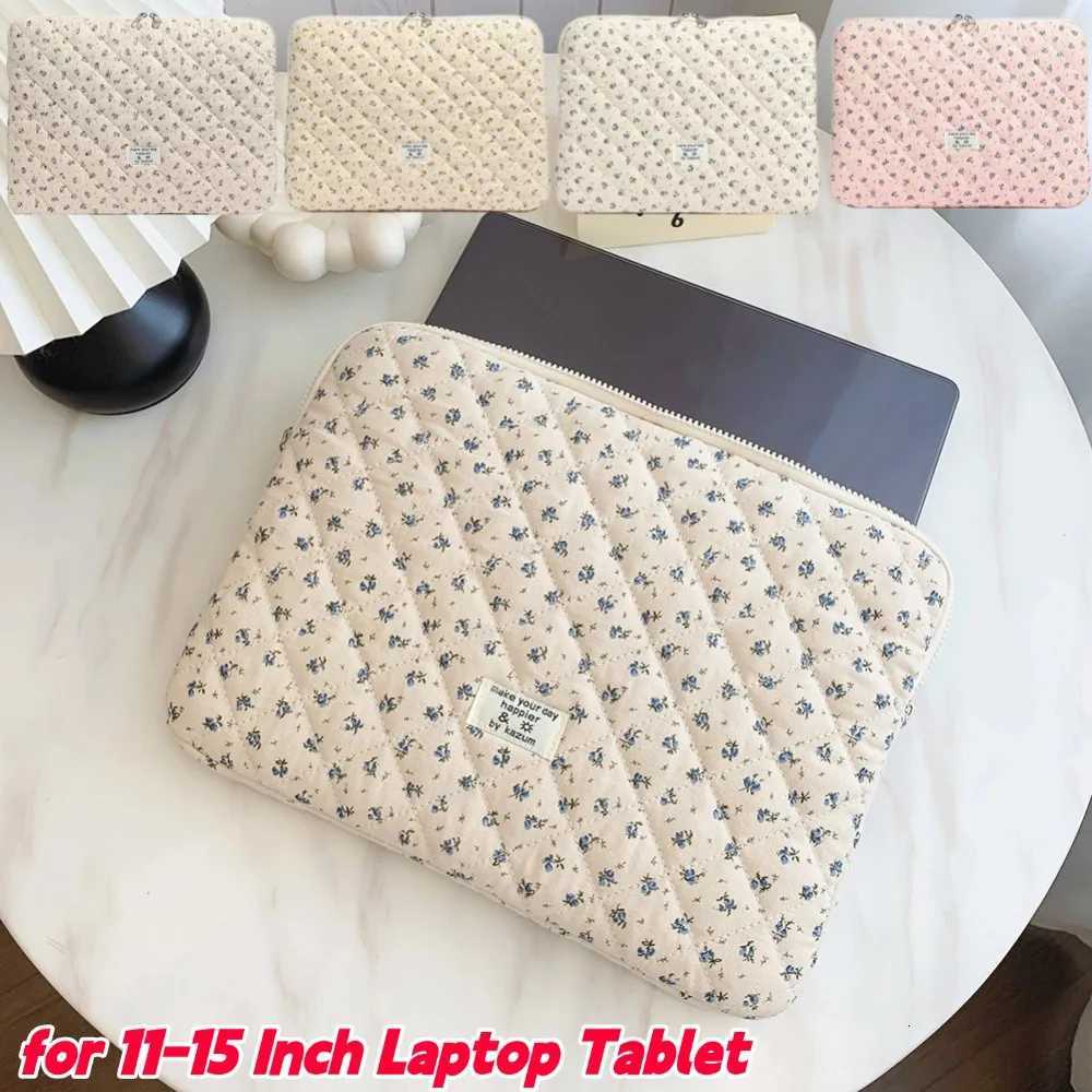 11-15 Inch Laptop Tablet Quilted Protective Laptop Case with Flower Print y250730