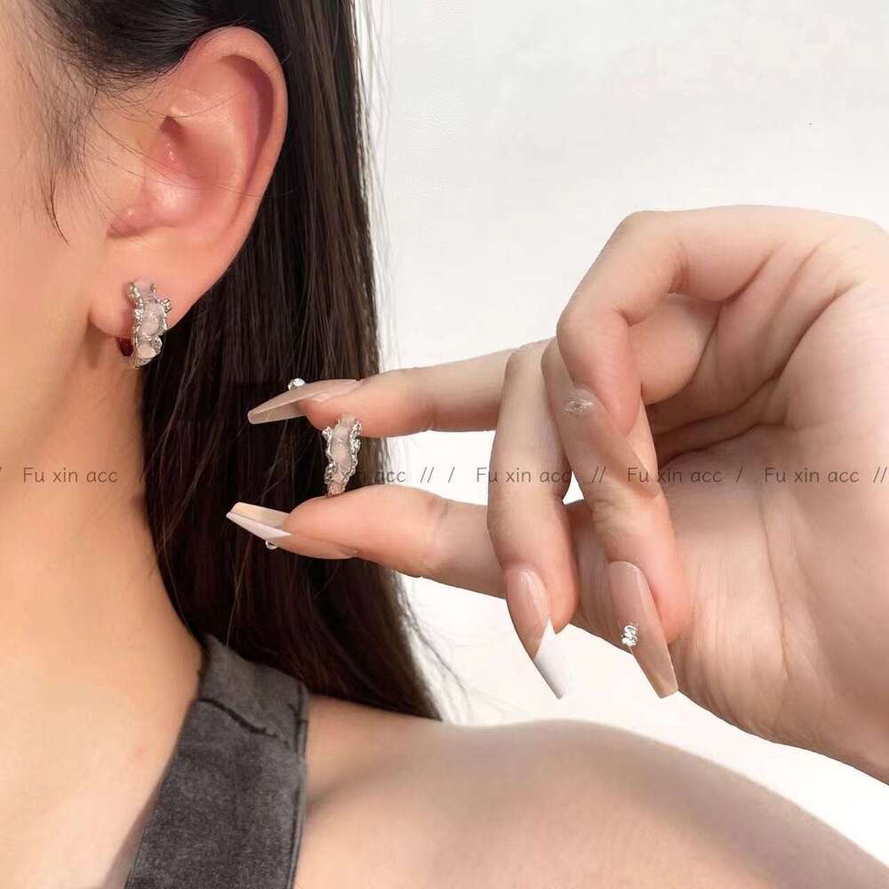 Mint Style Irregular Wave Pattern Women's 2024 New Trendy Fashion Earrings Elegant High-end Feel 808