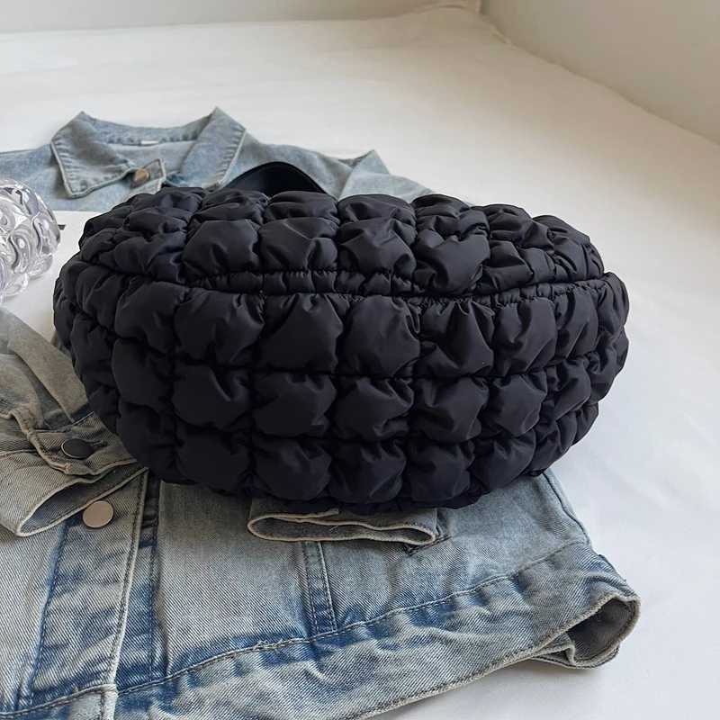 Autumn and Winter Cloud Bag Fem Persality Diamd Grid Shoder Bag Large Capacity Crossbody Bag Y250730