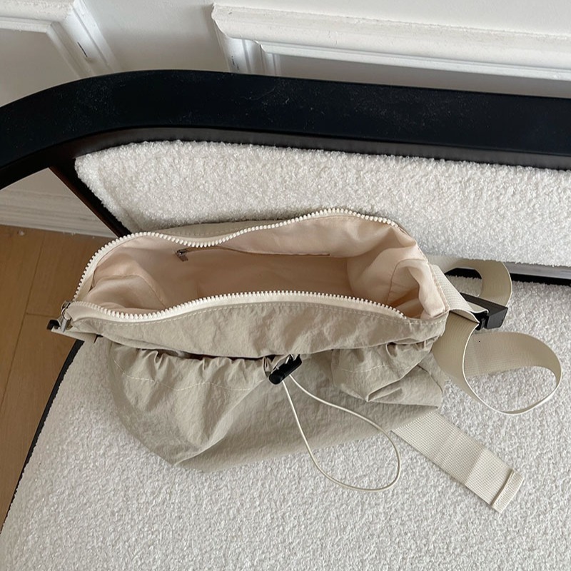 Designer Bag Nylon Bag Summer 2025 New Trend Korean Casual Tote Bag Versatile Luxury Bag Shoulder Crossbody Bag Saddle Bag Tote Bag