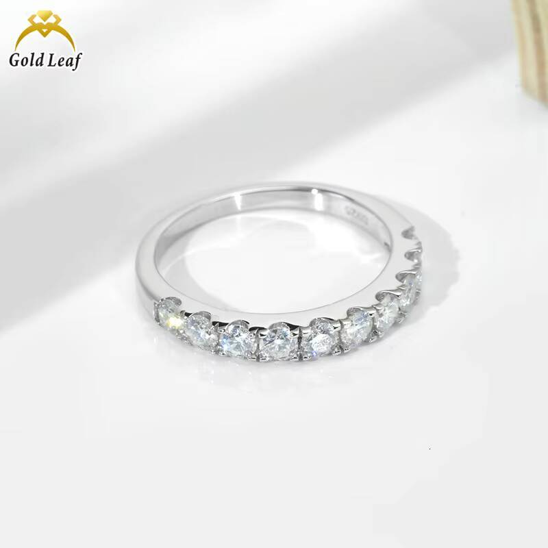 Goldleaf Custom Jewelry IGI Certificate 925 Sliver 1CT 2CT D VVS Round Diamond of Fine Moissanite Ring