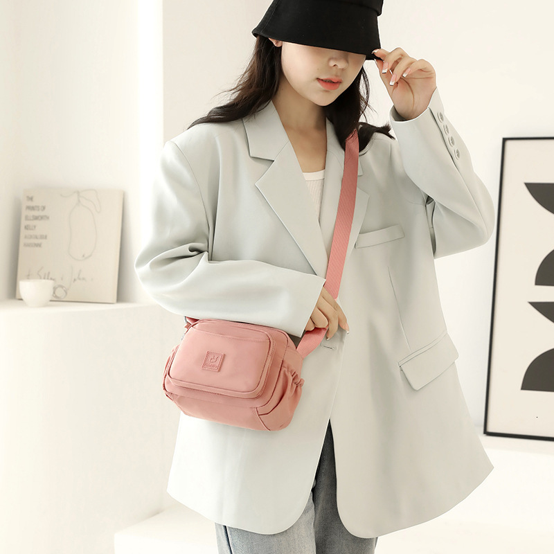 Colorful Fox Women's Portable Mobile Phone casual Multi-layer Shoulder fashion Trend Crossbody Bag ddmymoon