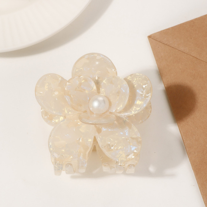 Goreisi for Women, Autumn and Winter Accessories, New Pearl Flower Hair Women's Back of Head Ponytail Claw Clip, Shark Clip