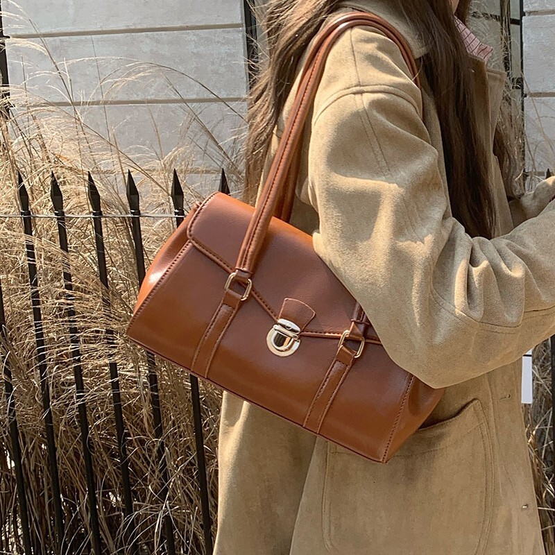 Designer Bag 2025 New Autumn Winter Korean Ins Niche Luxury Bag Underarm Bag Texture Casual Vintage Light Luxury Handheld Shoulder Bag For Women Tote 