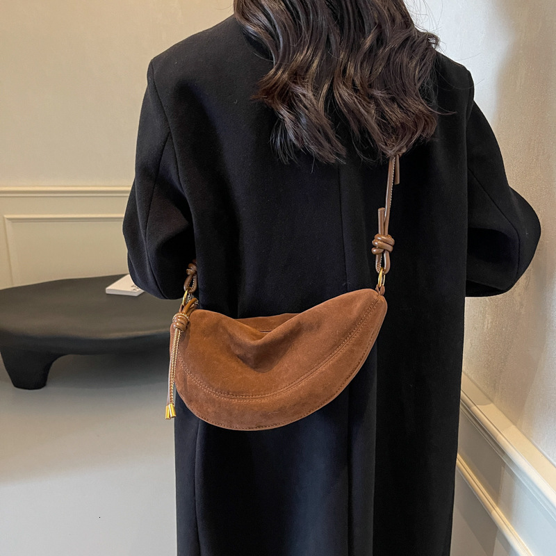 Cross-border Foreign Trade New Autumn Winter Super Hot Niche Suede Bag Versatile Designer Bag Tote Bag Purse Luxury Bag Bag Single Shoulder Underarm D